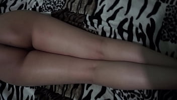 Preview 1 of Xcxx Xcxx Video - Me visita una amiga y le quito la ropa