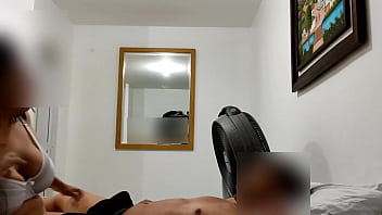Preview 1 of Lot Booty Boobs - La conoc&iacute_ en el Hotel y decidi&oacute_ acompa&ntilde_arme