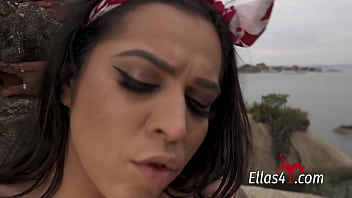 Preview 2 of Www Xxx Bf English Hd - Orgasmo nas alturas,  assista agora esse delicioso clipe feito no Rio de Janeiro- Ellas4.com