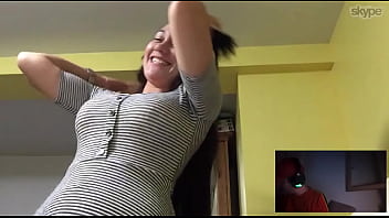 Preview 4 of Indian Moti Mom Fuck - estrenandole las tetas a la charrita