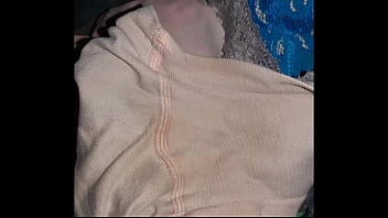 Preview 2 of Older Granny Xxx - Otro calzoncito oloroso,  que rico,  mujeres compartan sus videos de tangas sucias conmigo,  si las ense&ntilde_as puestas mejor,  que rico.