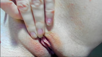 Preview 3 of Anal Ann Beeg Download - Hot wet chick blonde LavernaQueen shows her pussy after sex