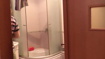 Preview 2 of Sexoral - Pizza delivery. Naked in public. Sexy MILF Frina orders pizza,  takes shower,  naked takes order from pizza delivery boy