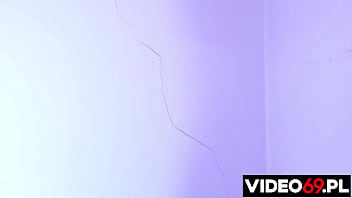 Preview 1 of Lori Bauer - Polskie porno - Fachowiec na robocie