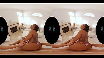 Preview 4 of Brandi Belle Hidden Camera - VRHUSH Cali Caliente wants you to cum inside of her