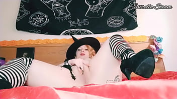 Preview 2 of Cute Pinoy Gay - Witch masturbates with her long nails