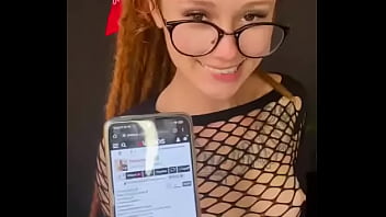 Preview 3 of Mo Girl4 - Ol&aacute_,  sou a Dracarys. Sejam bem vindos ao meu Canal do XV.