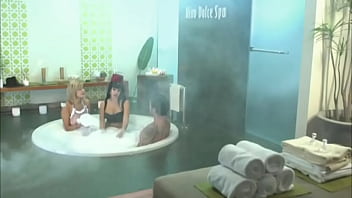 Preview 1 of Hiroin Ki Sexi Videos - Paula Castillo