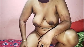 Preview 4 of Ghora Sexyvideos Com - Young Stranger boy fuck beautiful alone Bhabhi! One time Sex