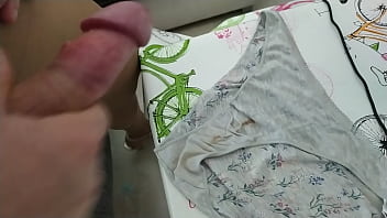Preview 2 of Chinese Sex Parties - Corrida en bragas de mi mujer 200