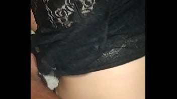 Preview 2 of Old Sexy Pee - Gostosuras ou travessuras com minha professora
