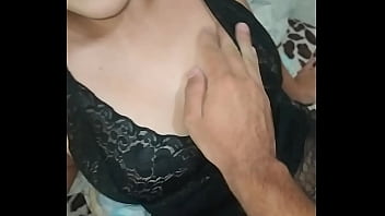 Preview 1 of Old Sexy Pee - Gostosuras ou travessuras com minha professora