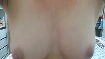Preview 2 of Porn Hd Sex School New - Sentada Gostosa da minha esposa