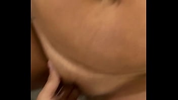 Preview 2 of Bokef Ibu Hamil Mastrubasi - Zullyx giving a bj