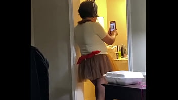Preview 1 of Aurora Jolie Swallow - Mi esposa disfrazada para halloween
