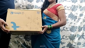 Preview 1 of Sweet Babe Petite - मैडम जी ने सामान मंगाया था तो थोड़ा ले हुवा तो मैडम को ममानने के लिए  अपना लंड दिया