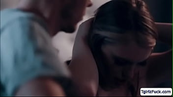 Preview 1 of Mama In Papa - Ts beauty Izzy Wilde blows bigcock
