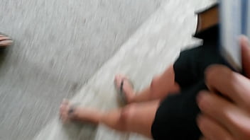 Preview 3 of 2mom Teach Son - Filmer ses pieds &agrave_ son insu