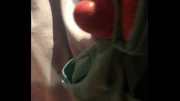 Preview 4 of Sex Sqirting - En la cama de una vecina