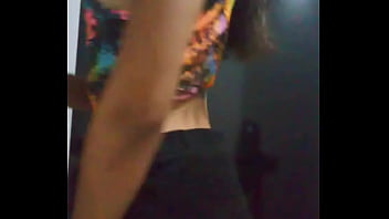 Preview 2 of Queensnake Com Tit Tacks 34 - V&iacute_deo de verificacao
