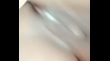 Preview 1 of Bod Ledy Sex - Her clit got erected and pussy start dripping out with creamy juice