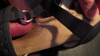 Preview 3 of Mp4 Hijib Sex Videos Low Quality - Fuck another blue shoe of my wife and cum in it