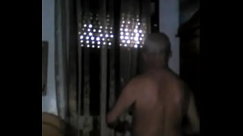 Preview 4 of Bouncing Hugebtits - Mi gran culo sexy y caliente 14Modelo:Gaysexy1960.