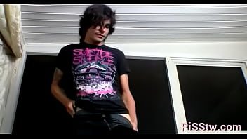 Preview 1 of America Small Girls - Pissing on his lover in couch
