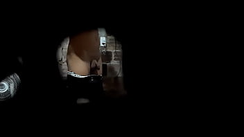 Preview 2 of Pasde Xxx - Flagrei meu irm&atilde_o se depilando