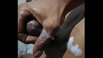 Preview 4 of Hot Girl Mastuebates - Pretinho grosso