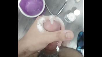 Preview 4 of Bigg Pushy - Shower blowjob huge cumshot
