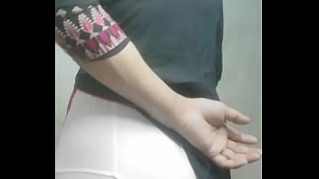 Preview 4 of Sissy Gi - Cd meena big ass twerk in legging spanking part 1