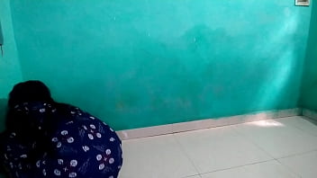 Preview 1 of Bhojpuri Xxnx Devar Bhabhi - Maid fucked hard