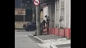 Preview 1 of Sxs 30 - Pedro tora botou a mona pra mamar na esquina