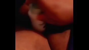 Preview 1 of Two Woman Fucks A Guy - Dandome placer un desodorante