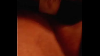 Preview 4 of Two Woman Fucks A Guy - Dandome placer un desodorante