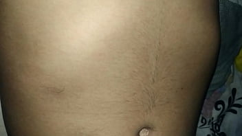 Preview 2 of Bed Sharing Incest - Meu irm&atilde_o pelado