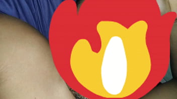 Preview 3 of Bed Sharing Incest - Meu irm&atilde_o pelado