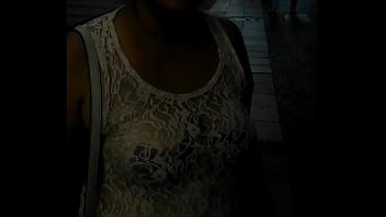 Preview 2 of Unblocked Porn - Mary cadelona casada fazendo compras na rua 13 de maio em Campinas,  de transpar&ecirc_ncia