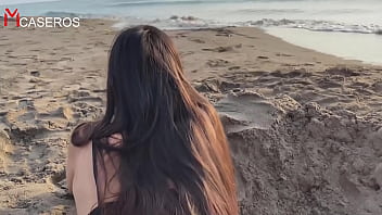 Preview 4 of Chut Marne Wali Blue Picture - Sexo en la playa una desconocida me pidio Sexo en publico