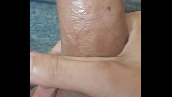 Preview 3 of Rotina Xxx Hd Com - Acabei de raspar o pau