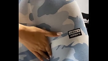 Preview 4 of Perro Penetrauna Pollerona - Se me marca en leggin