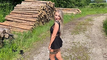 Preview 2 of Big Tit Prison - Notgeiles Teen liebt es zu pinkeln und wird erwischt