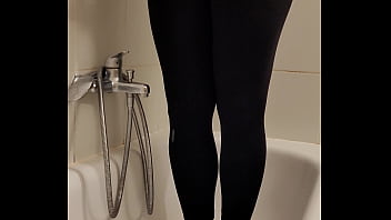 Preview 1 of Shemale Fuck Innocent Girl - piss on my feet