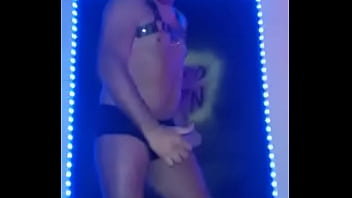 Preview 2 of Kelsi Monroe Anal Mike Adriano - Gogoboy urs&atilde_o no Cruising Bar Espa&ccedil_o ZN