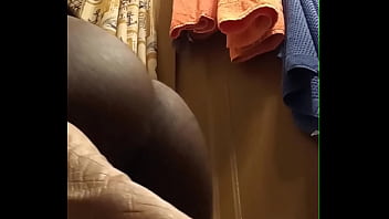 Preview 1 of Bonvndlmb - I&#039_m back!!! Teasing and twerking my juicy ebony booty