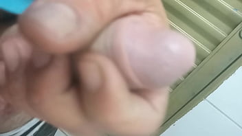 Preview 2 of Hani Moom Sex - Aquecendo o garoto