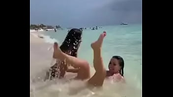 Preview 3 of Video Dj Bugil - Las putitas del t1kt0k ense&ntilde_&aacute_ndome