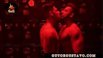 Preview 2 of Www Mumbai Sexi Girls Com - guto abravanel gustavo muller e irmaos dotados video completo no xvideos red gutoabravanel e gutoegustavo com
