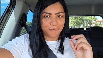 Preview 2 of Stepmom Sex The Kitchen - Nicoly Mattos realiza desejo inusitado de f&atilde_ com calcinha suadinha e cheirosa &ndash_ 33 graus de pura excita&ccedil_&atilde_o!